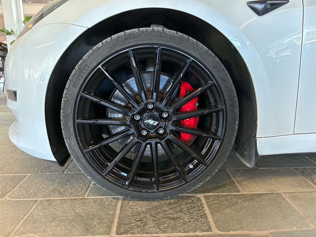 Tesla Model 3 Performance billede 4