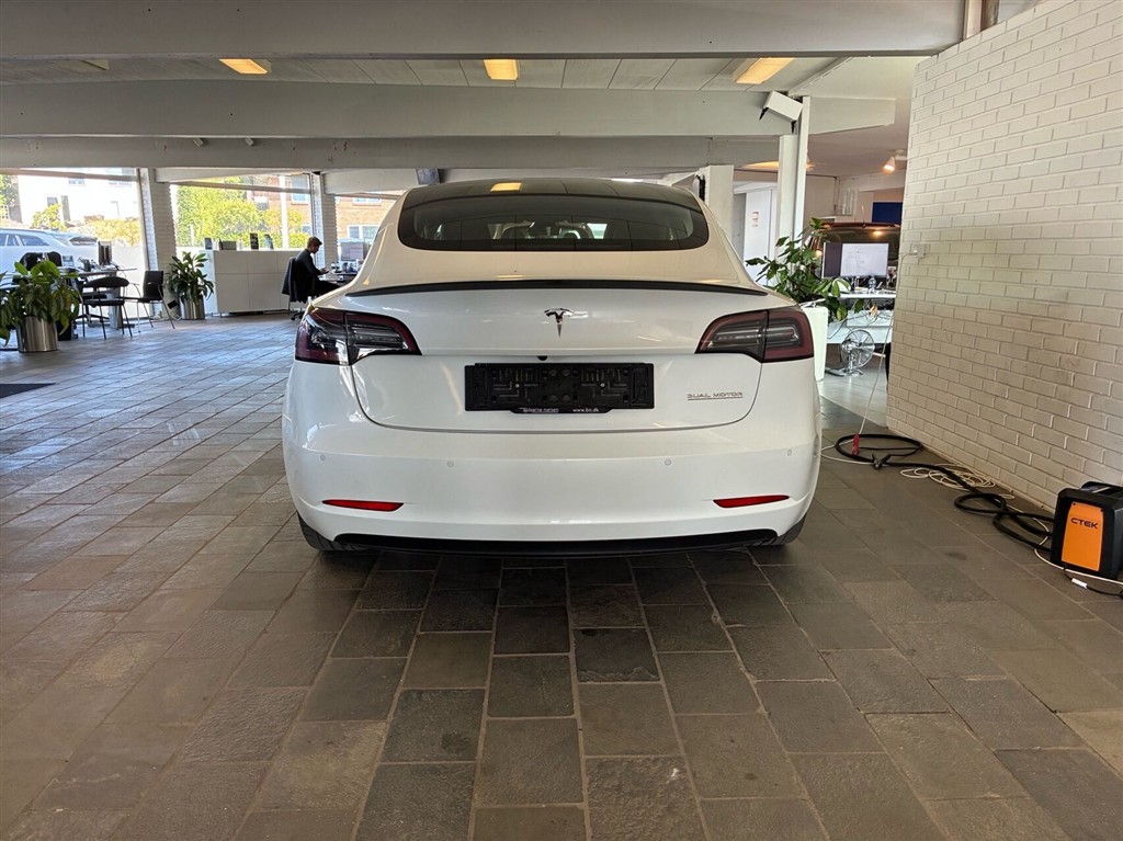 Tesla Model 3 Performance billede 6