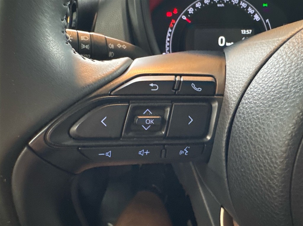 Toyota Aygo X Envy billede 11
