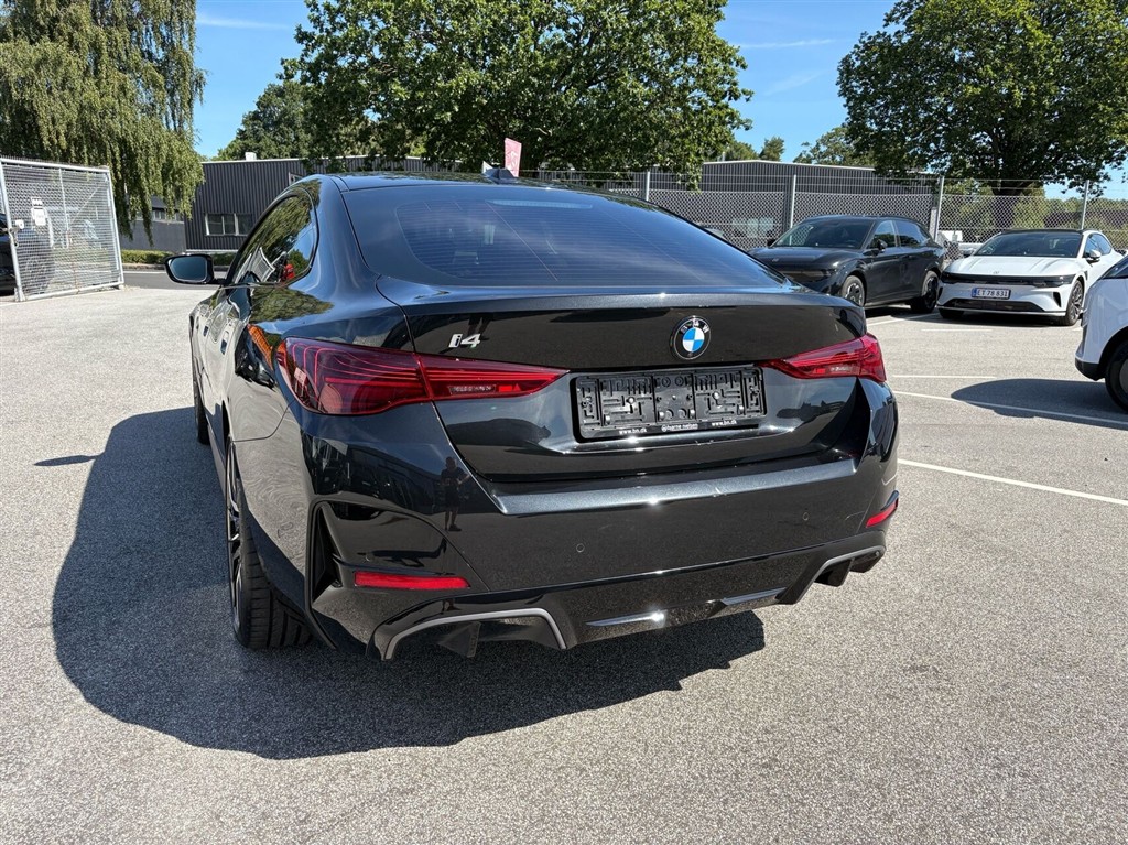 BMW i4 M-Sport billede 4