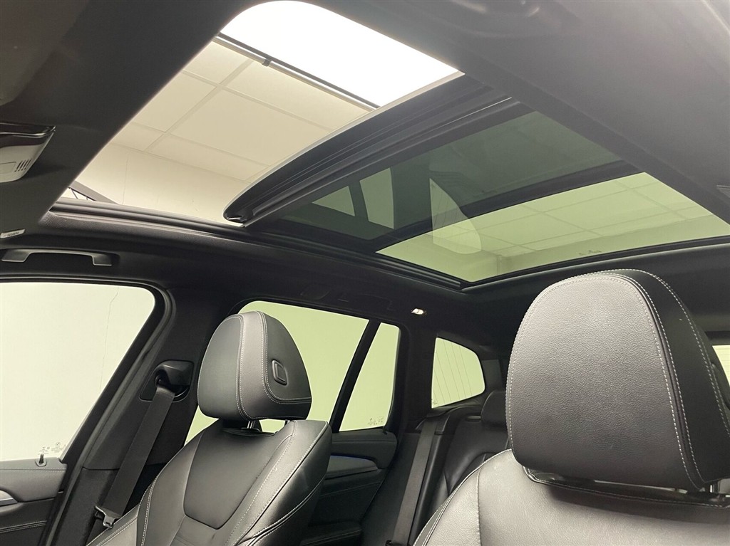 BMW iX3 Charged Plus billede 10