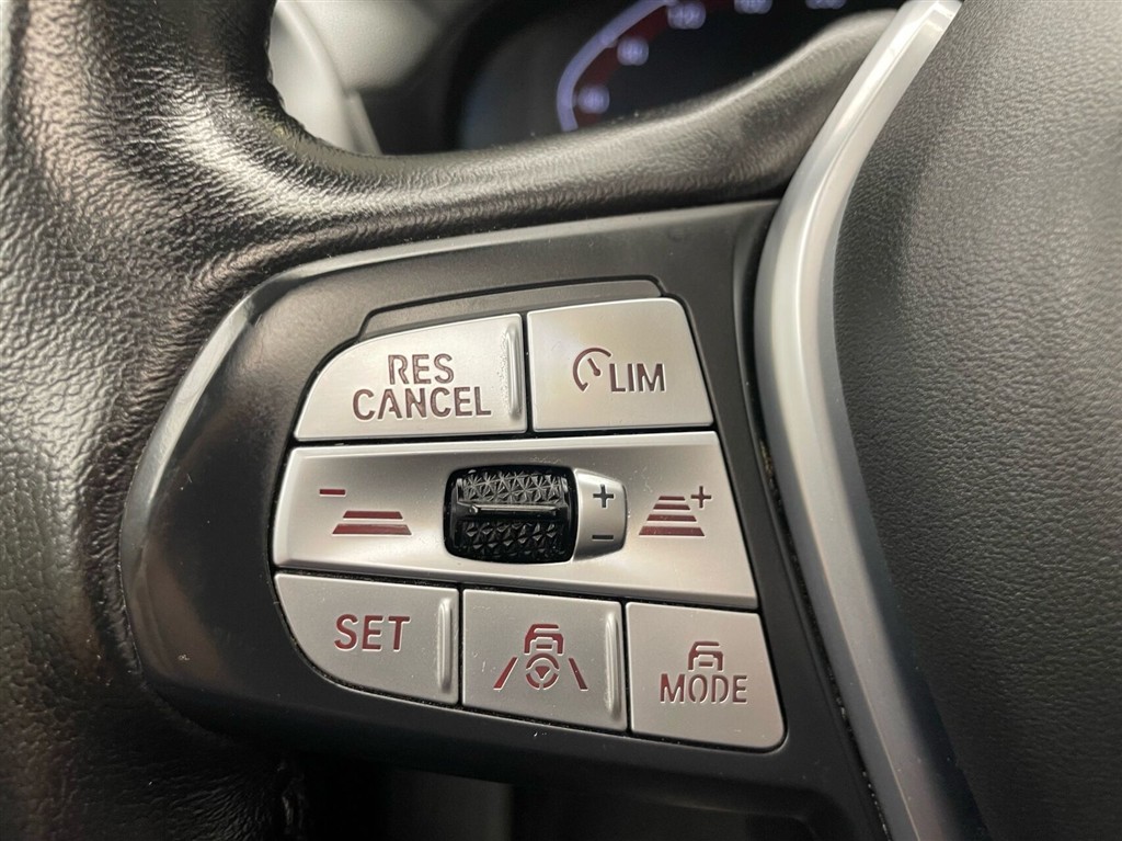 BMW iX3 Charged Plus billede 30