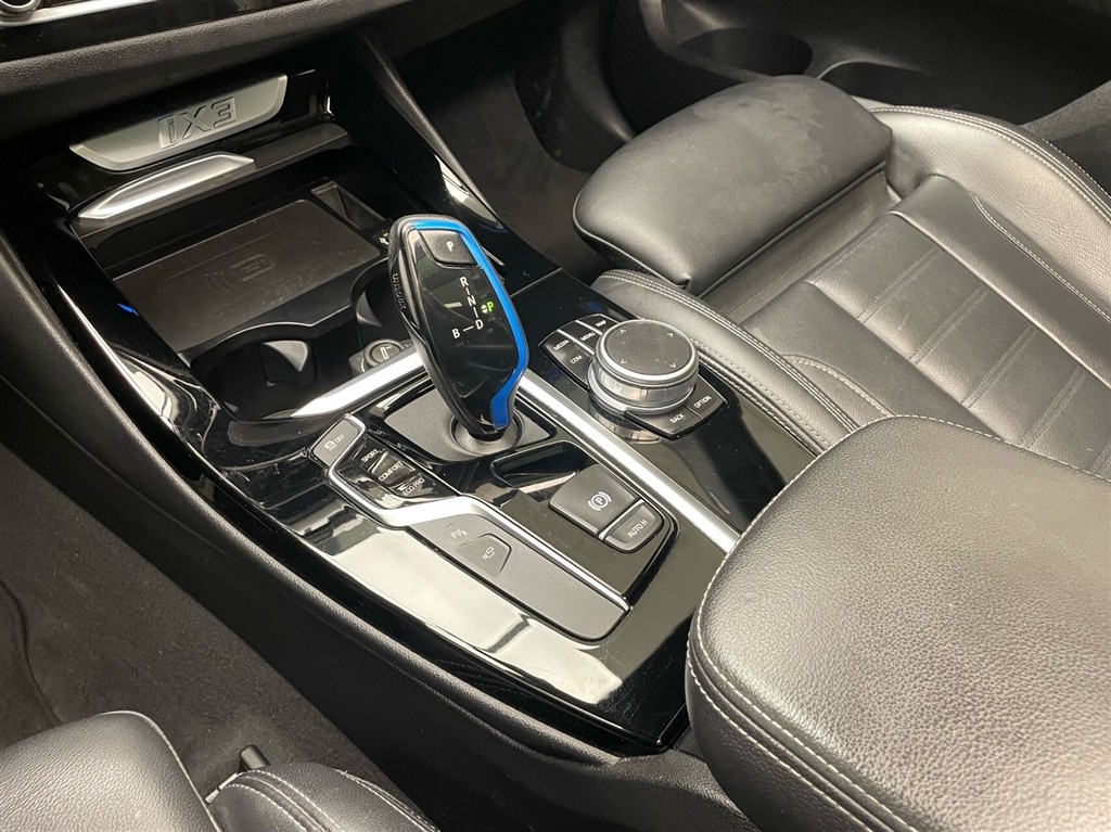 BMW iX3 Charged Plus billede 33
