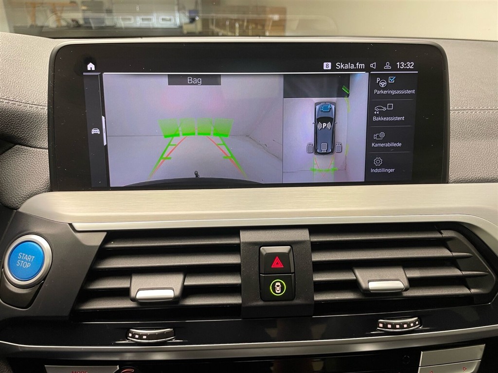 BMW iX3 Charged Plus billede 38