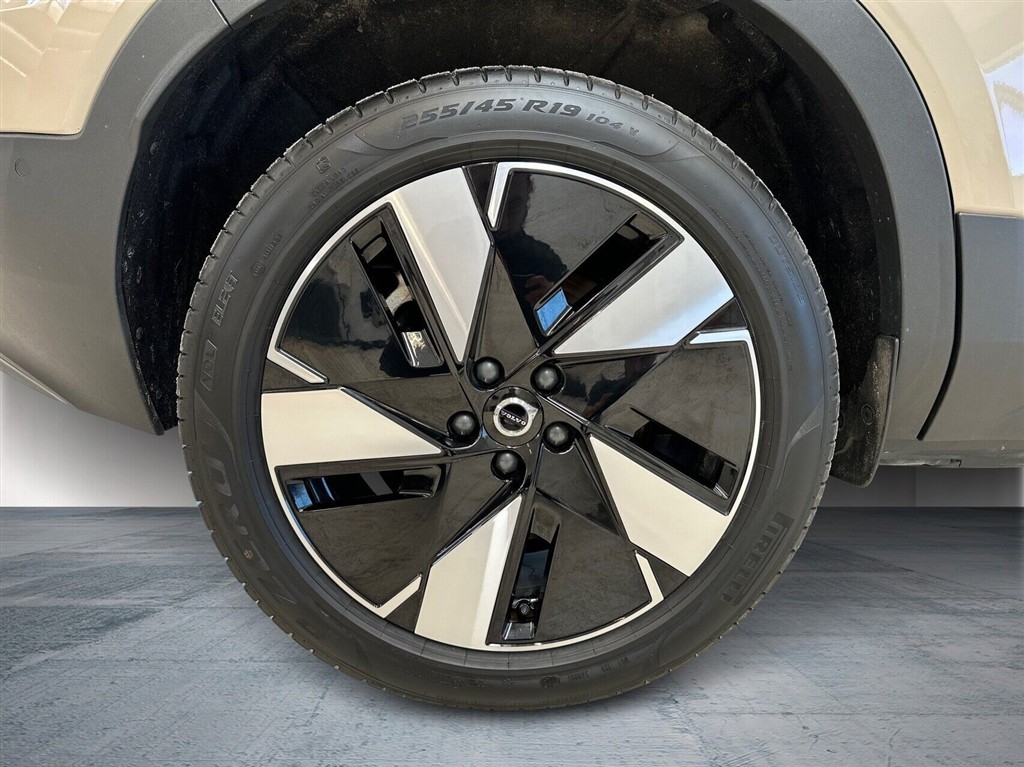 Volvo EX40 Plus billede 10