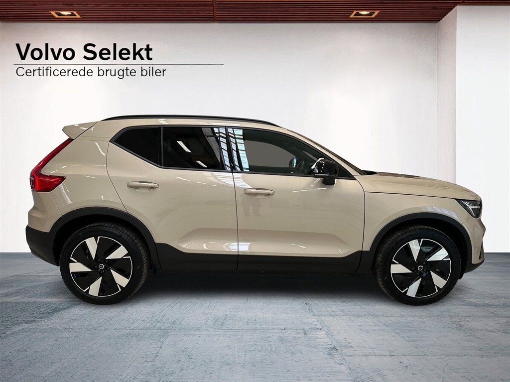 Volvo EX40 Plus billede 7