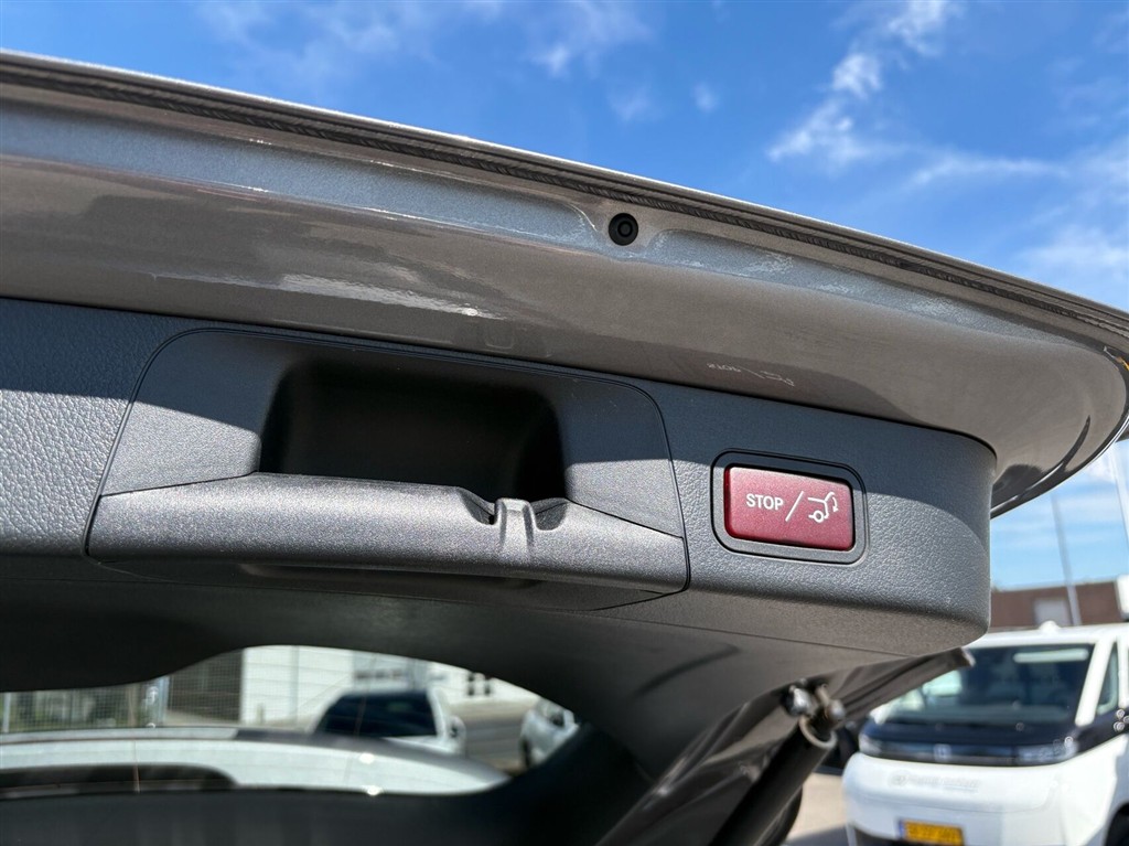 Mercedes-Benz EQB 250 Progressive billede 9