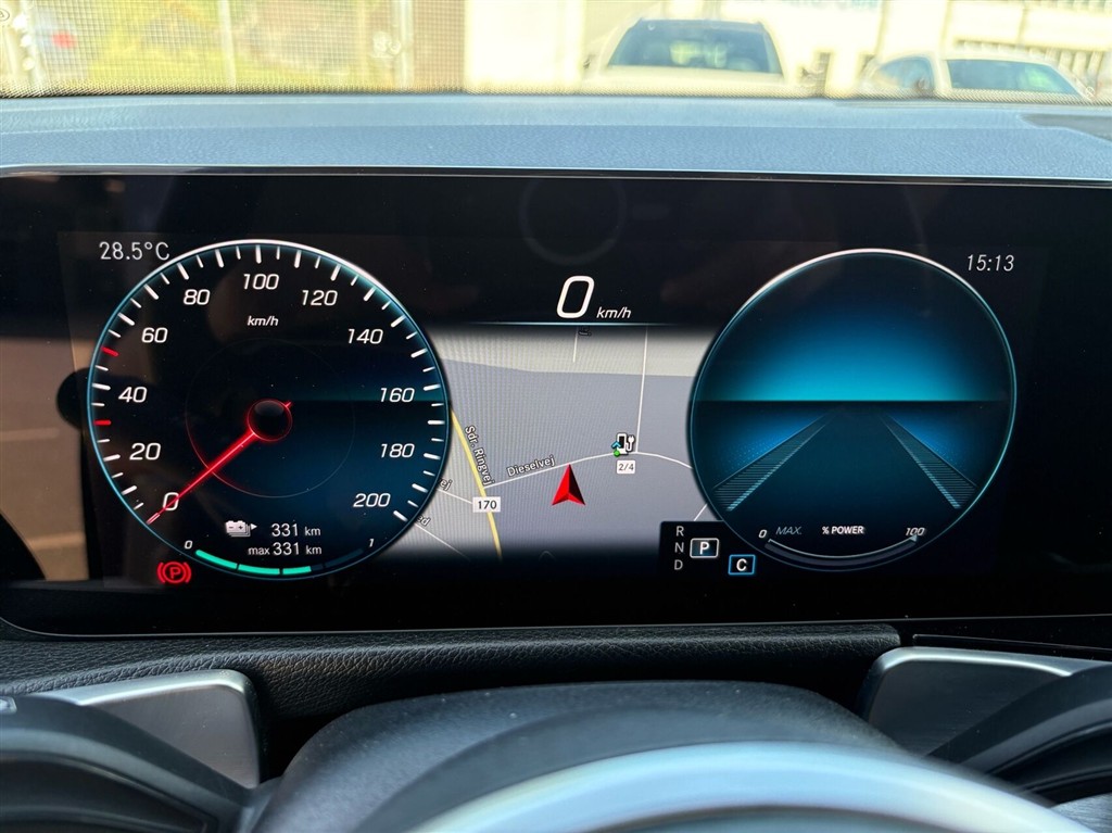 Mercedes-Benz EQB 250 Progressive billede 17