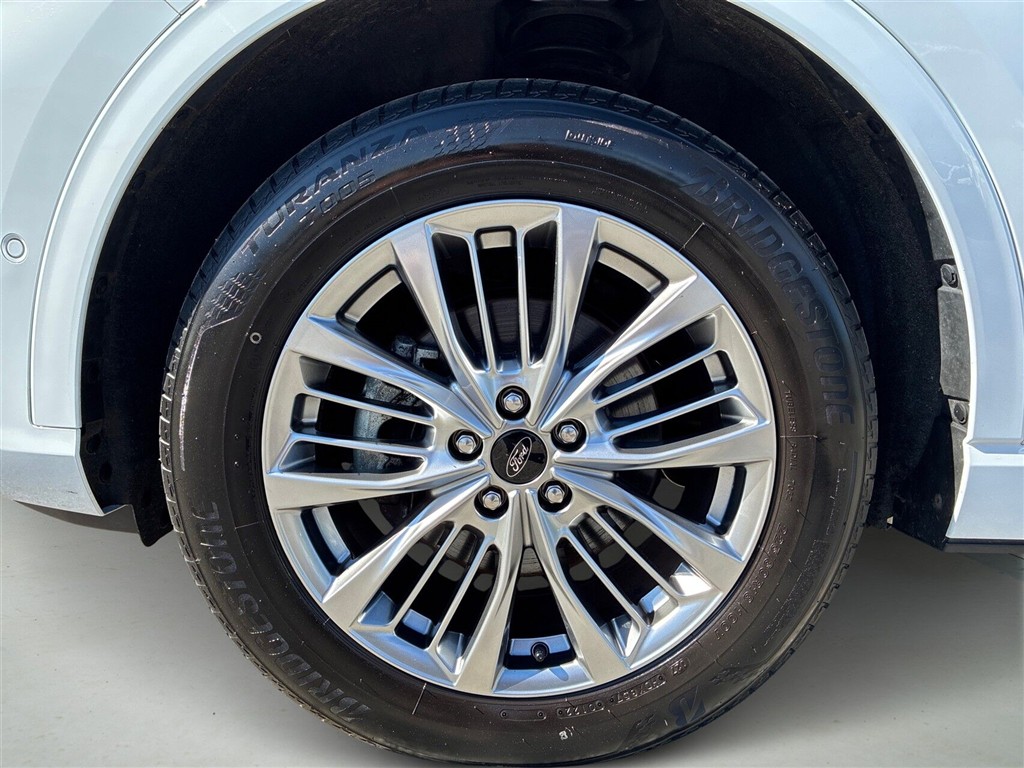 Ford Kuga ST-Line X billede 8