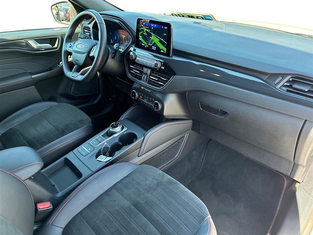 Ford Kuga ST-Line X billede 10