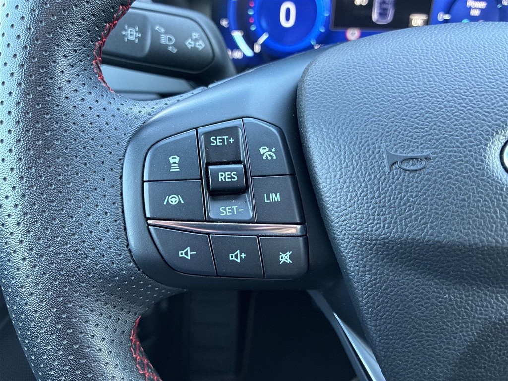 Ford Kuga ST-Line X billede 15