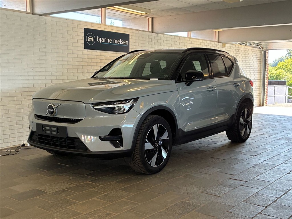 Volvo XC40 Plus