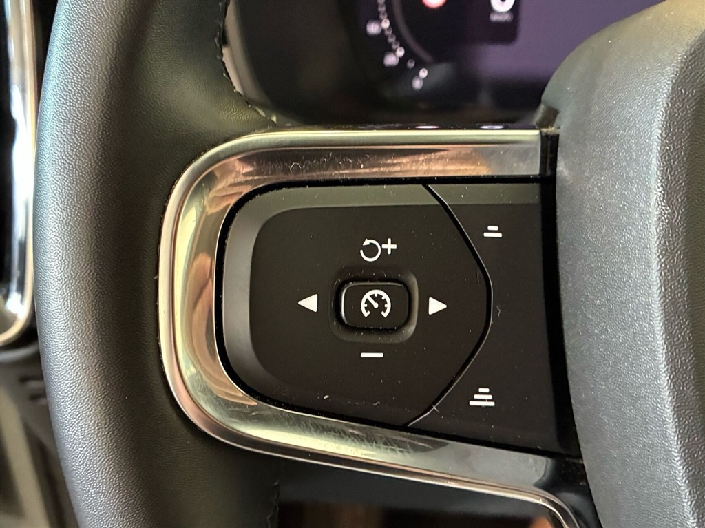 Volvo XC40 Plus billede 6