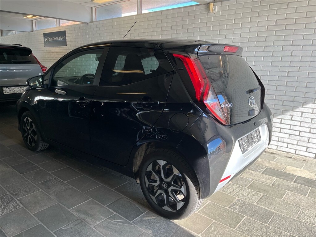 Toyota Aygo X-Press billede 2
