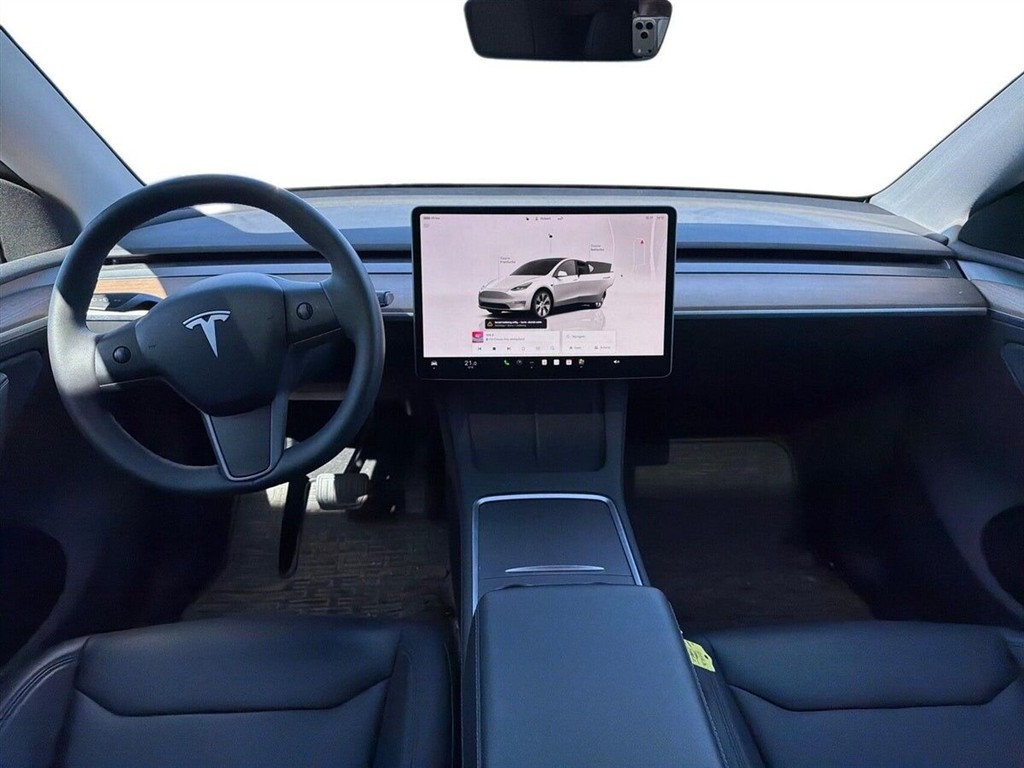 Tesla Model Y Long Range billede 18