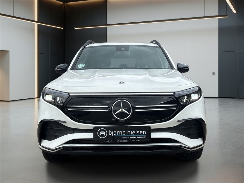 Mercedes-Benz EQB 300 AMG Line billede 2