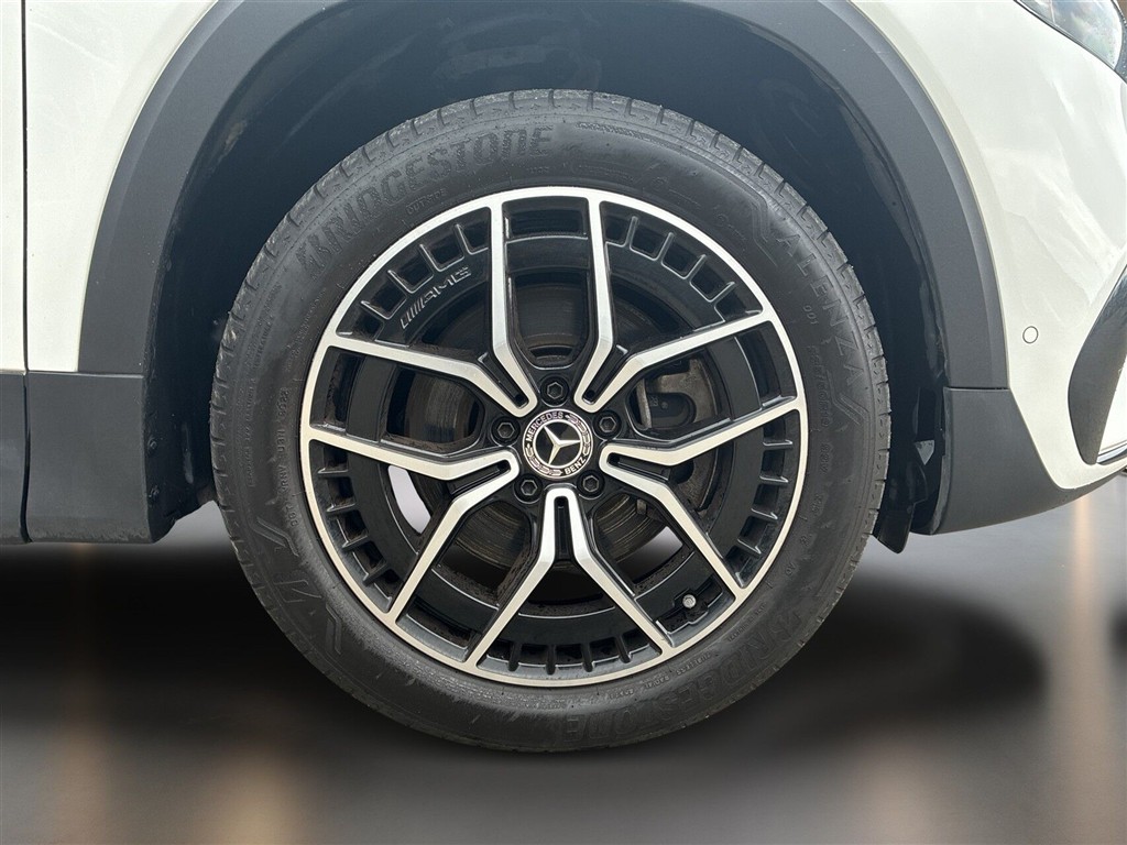 Mercedes-Benz EQB 300 AMG Line billede 7