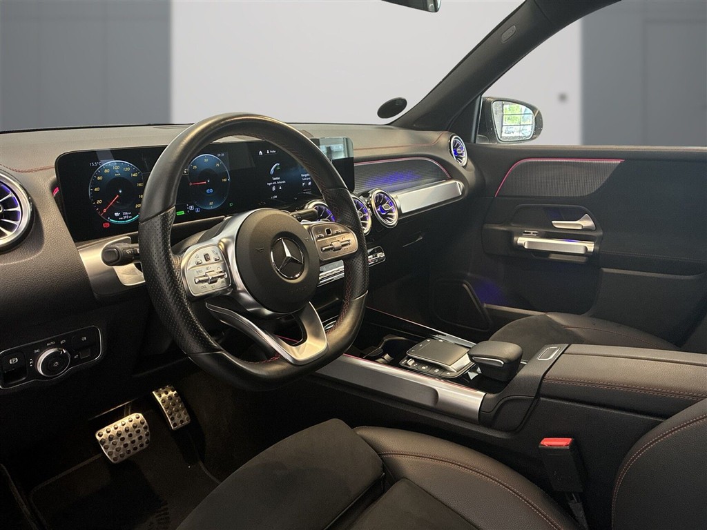 Mercedes-Benz EQB 300 AMG Line billede 9