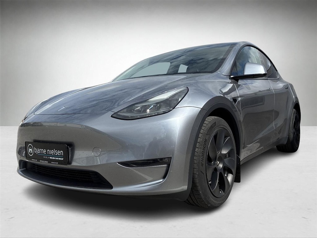 Tesla Model Y Long Range