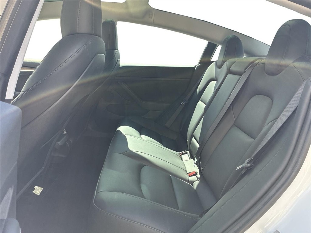 Tesla Model 3 Standard Range Plus billede 8
