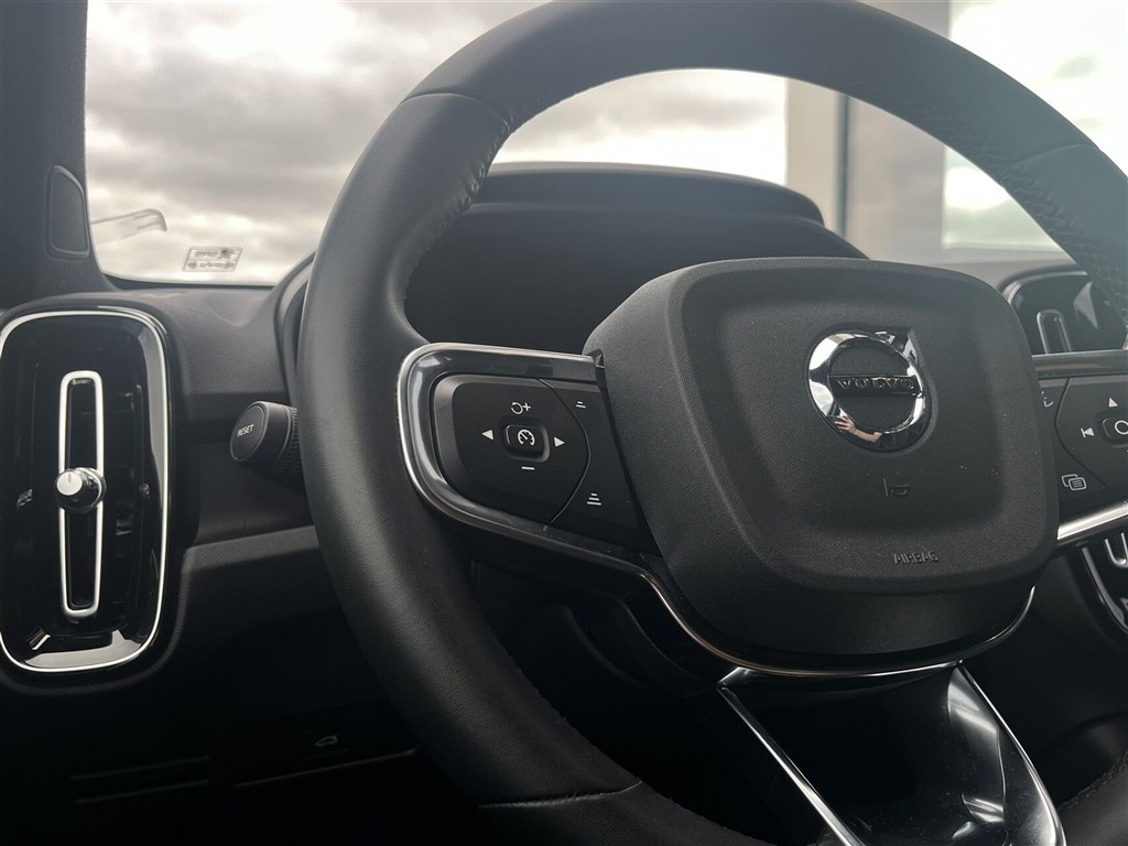 Volvo XC40 Plus billede 9