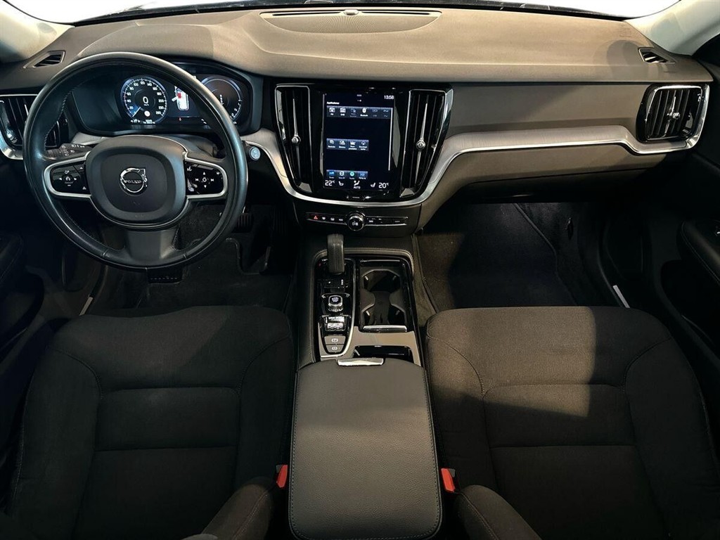 Volvo V60 Momentum billede 20