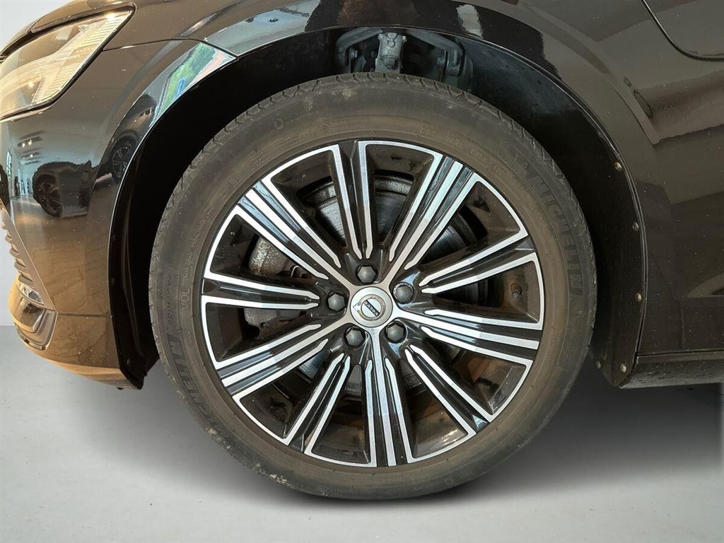 Volvo V60 Momentum billede 21