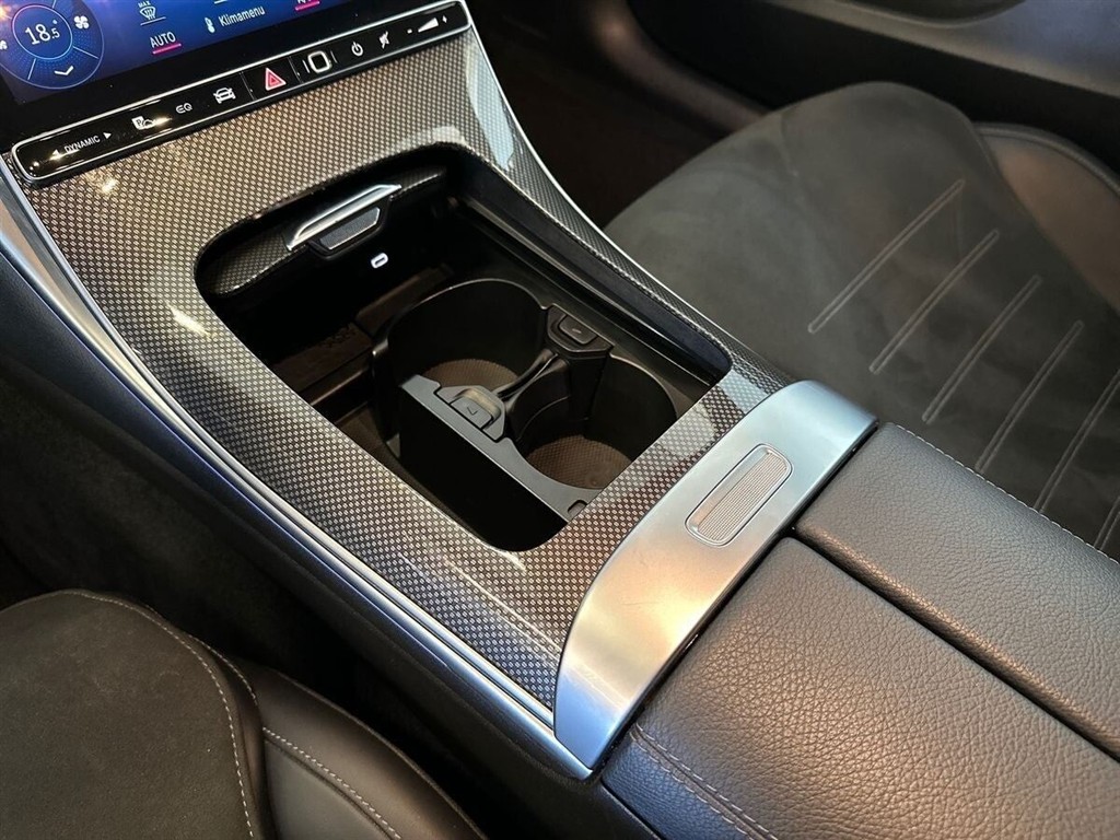 Mercedes-Benz C300 e AMG Line billede 12