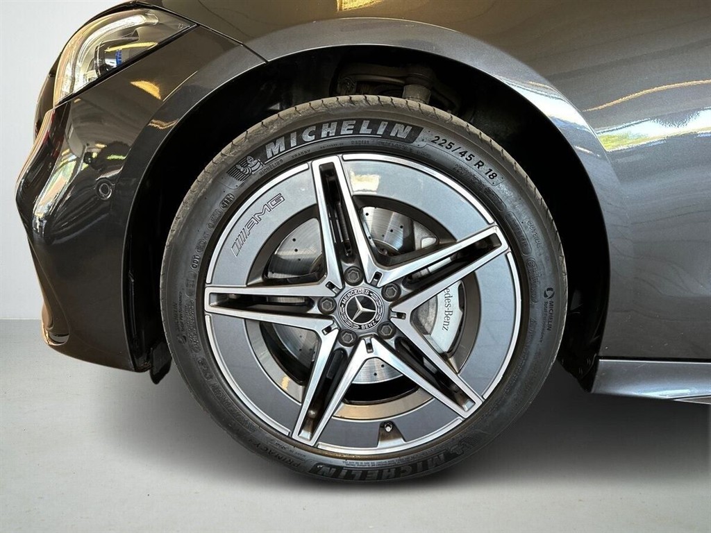 Mercedes-Benz C300 e AMG Line billede 6