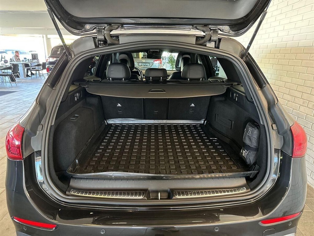 Mercedes-Benz C300 e AMG Line billede 7