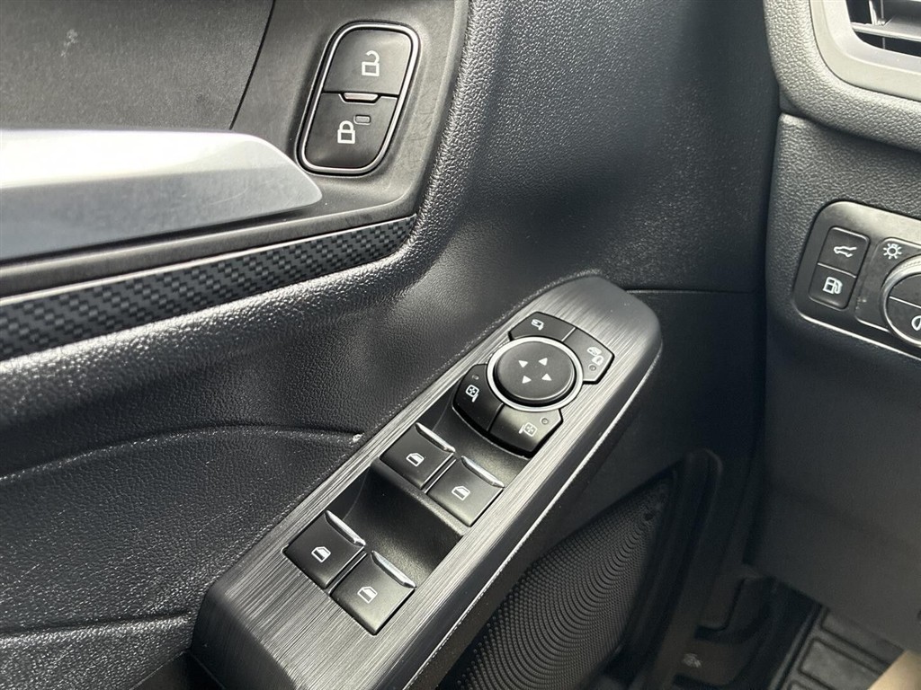Ford Kuga ST-Line X billede 10