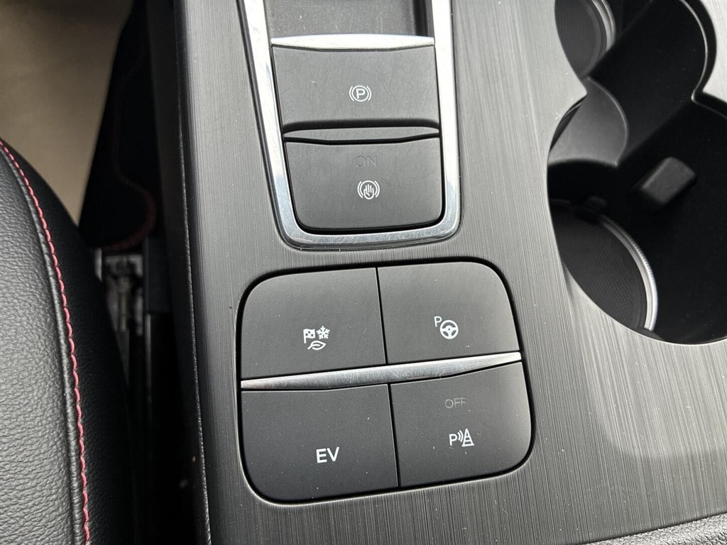 Ford Kuga ST-Line X billede 17