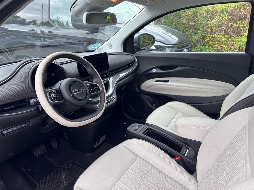 Fiat 500e La Prima By Bocelli billede 3