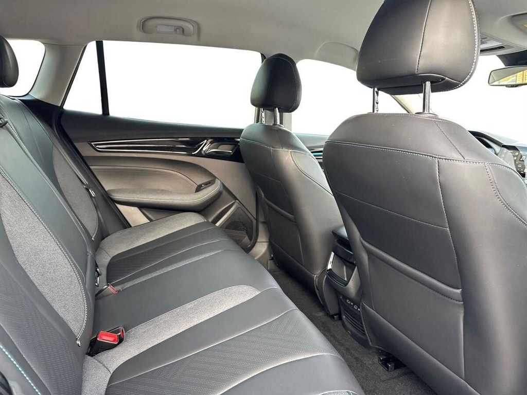 MG MG5 Electric Standard Range Luxury billede 12