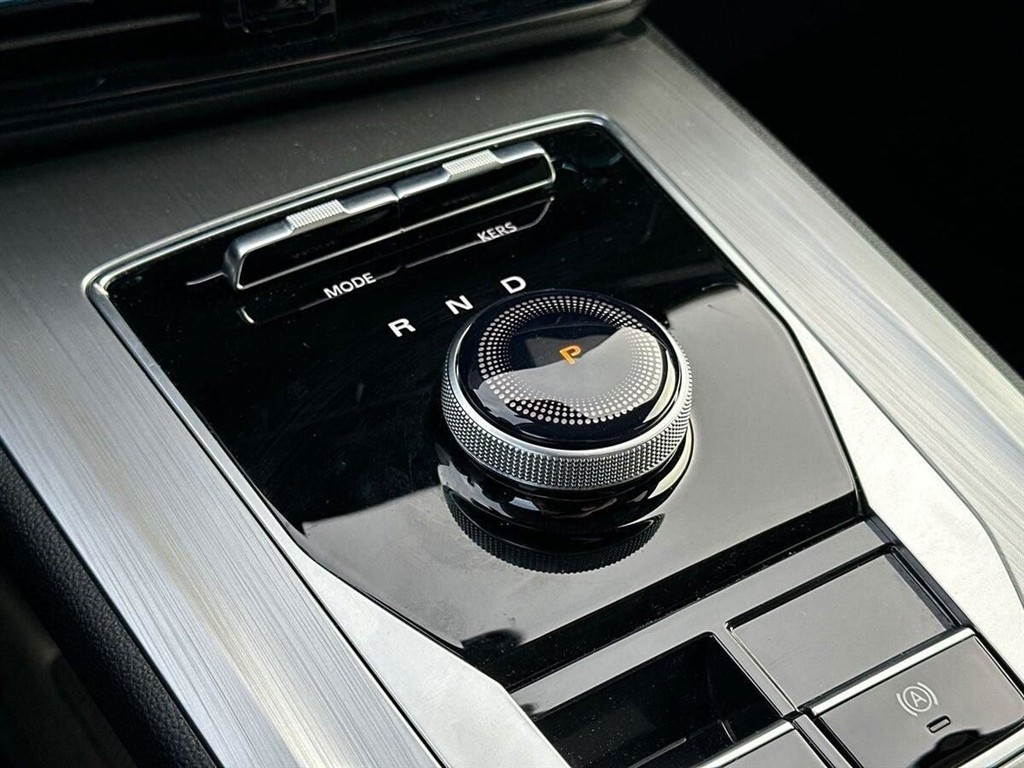 MG MG5 Electric Standard Range Luxury billede 14