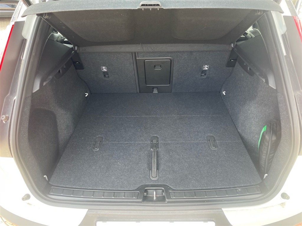 Volvo XC40 Plus billede 7