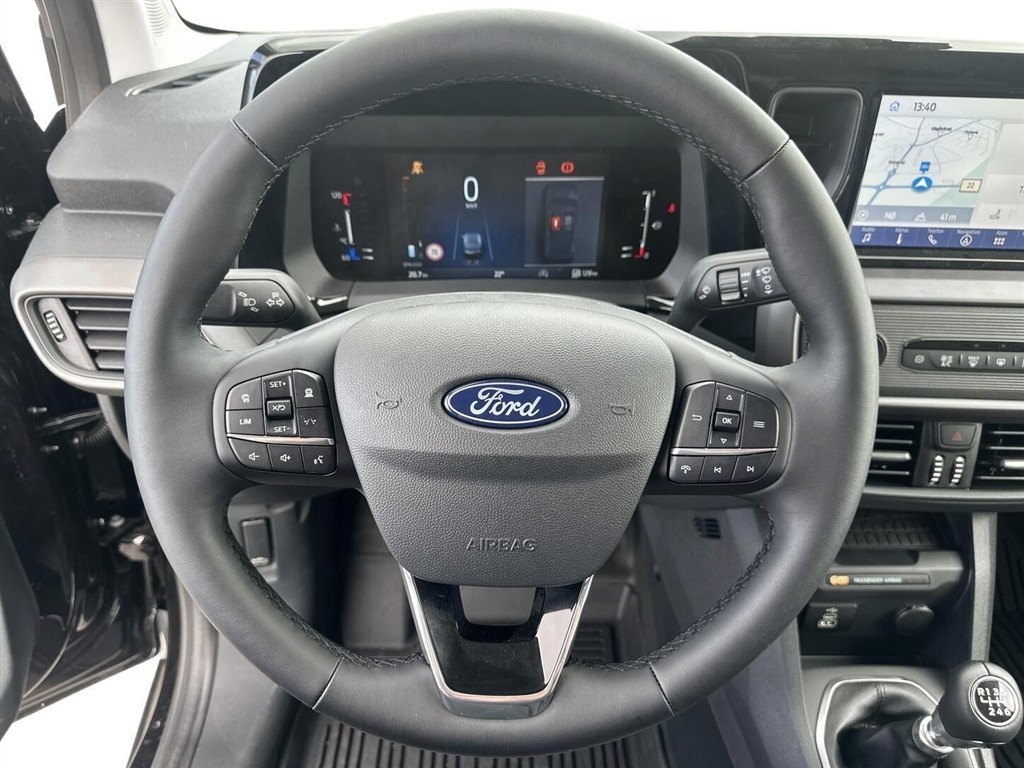 Ford Transit Courier Limited billede 9