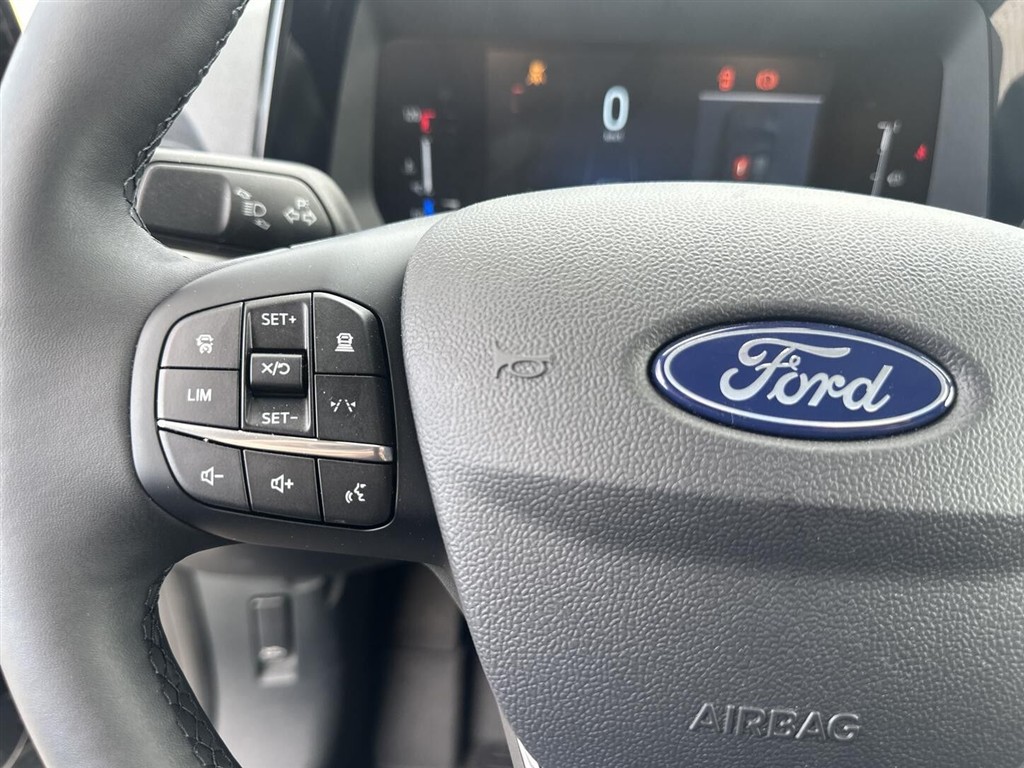 Ford Transit Courier Limited billede 10