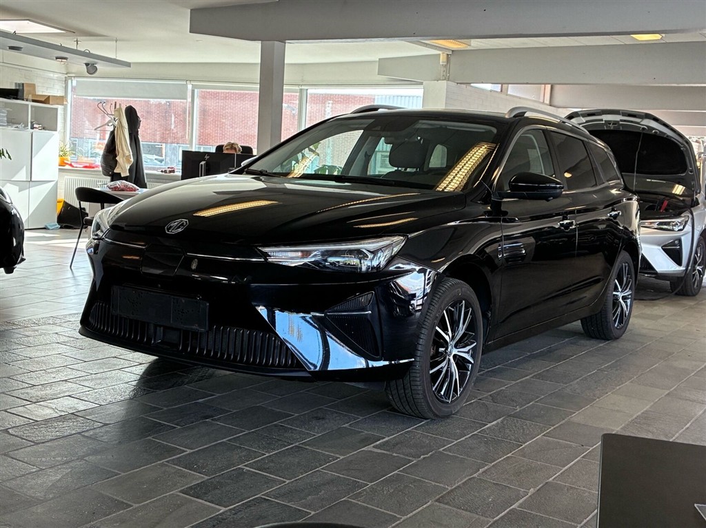 MG MG5 Electric Standard Range Luxury