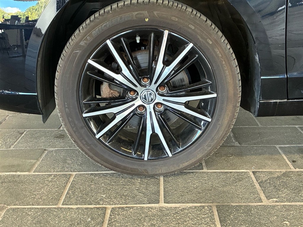 MG MG5 Electric Standard Range Luxury billede 3