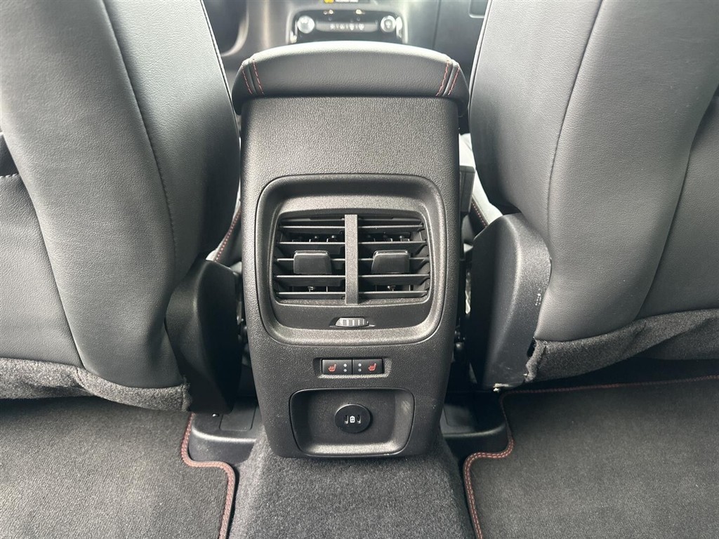 Ford Kuga ST-Line X billede 17