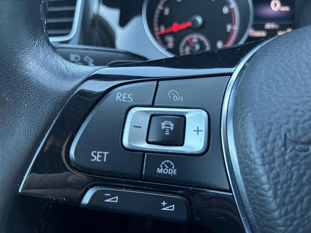 VW Golf Highline billede 18