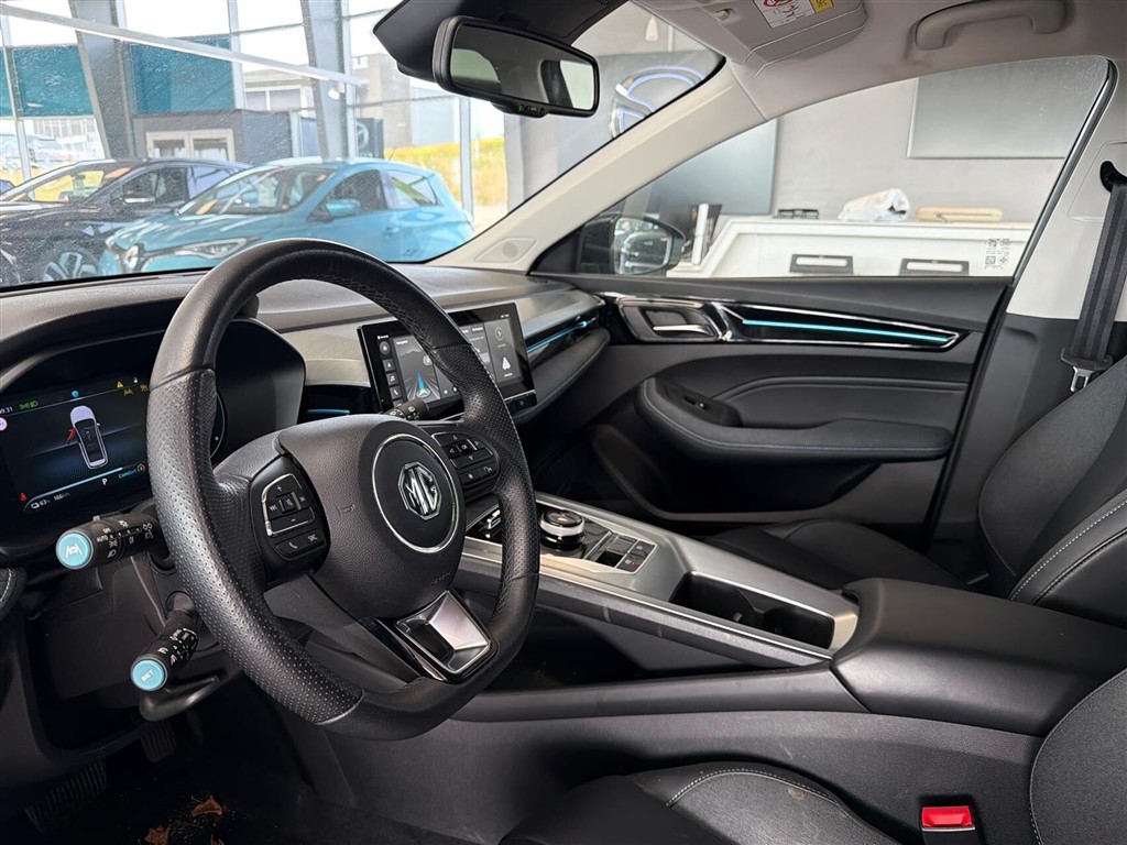 MG MG5 Electric Standard Range Luxury billede 3