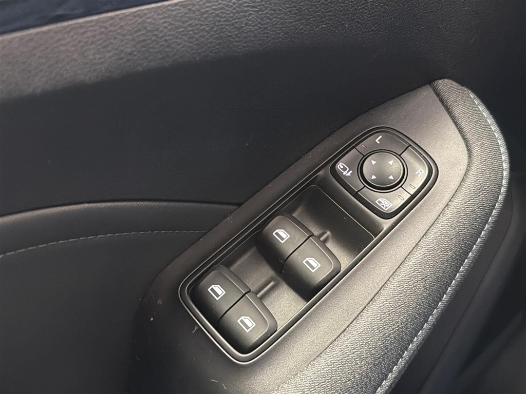 MG MG5 Electric Standard Range Luxury billede 16