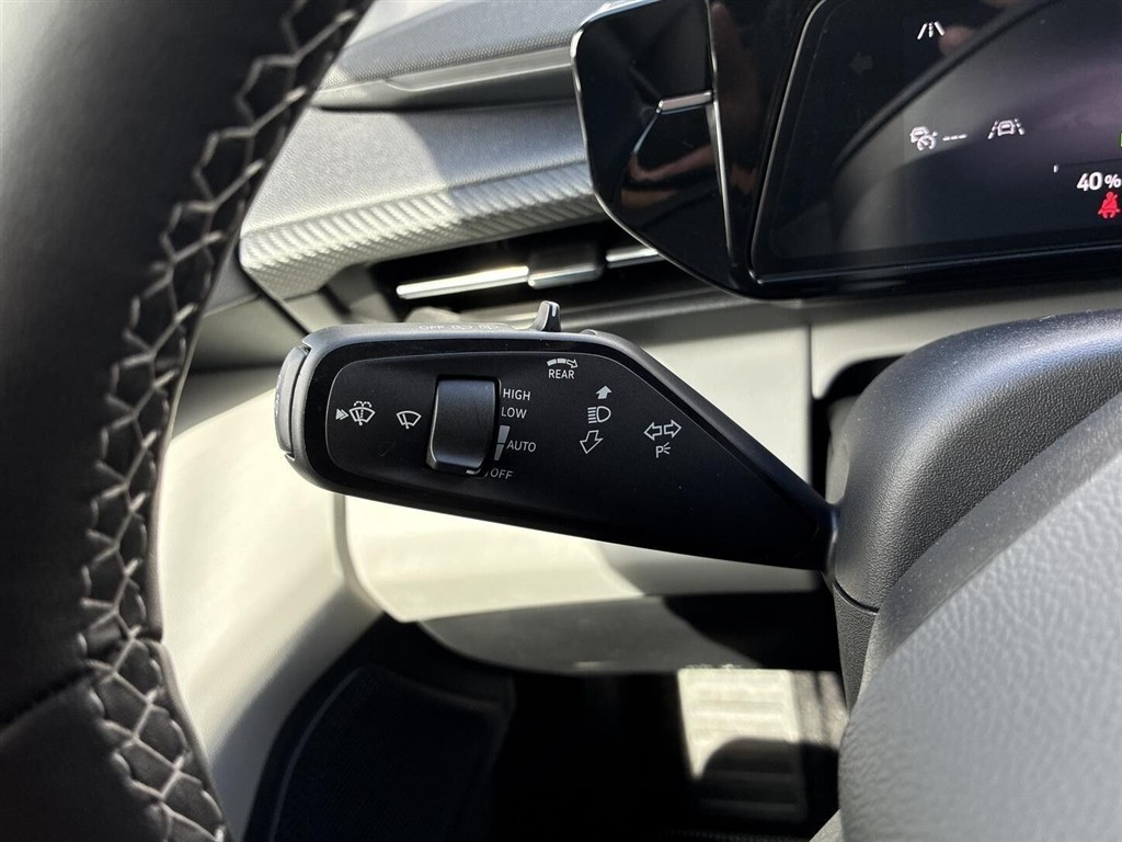Ford Explorer UR Premium billede 14