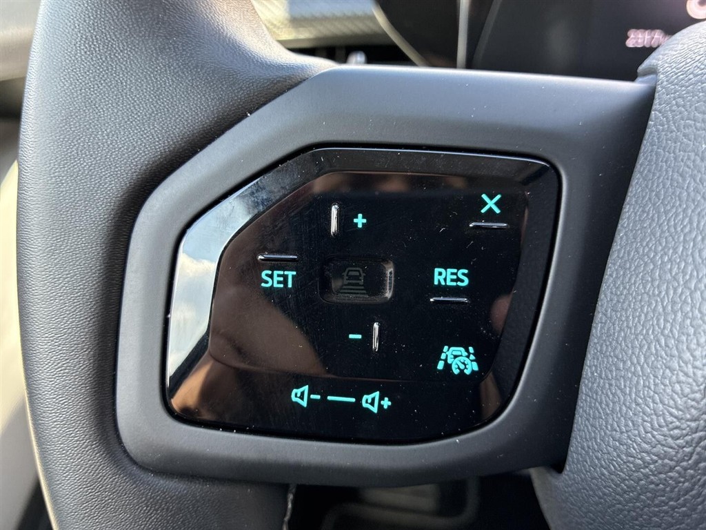 Ford Explorer UR Premium billede 16