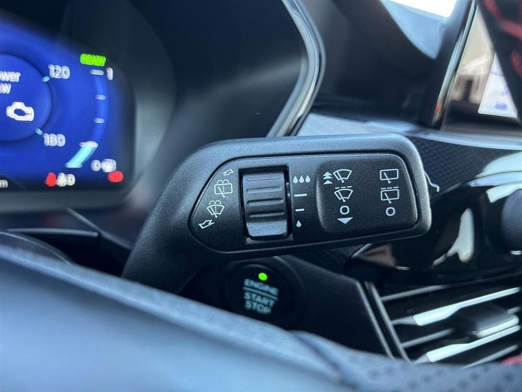 Ford Kuga ST-Line X billede 14