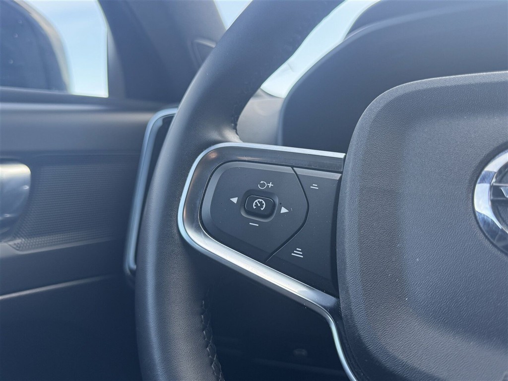 Volvo XC40 Plus billede 11