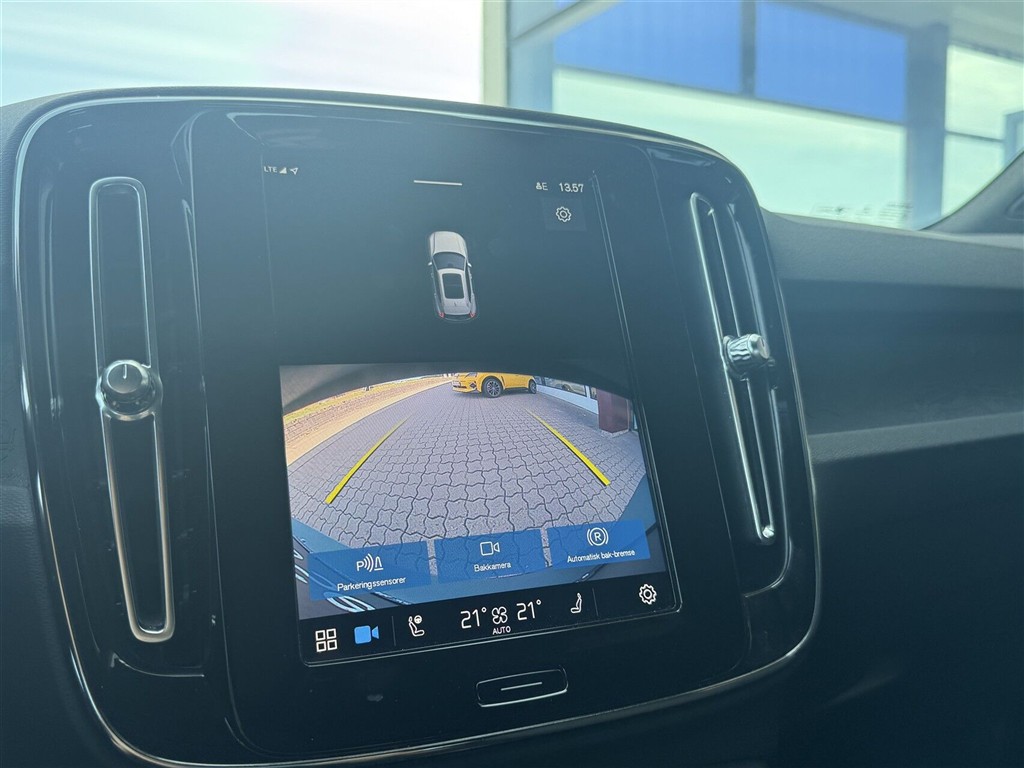 Volvo XC40 Plus billede 15