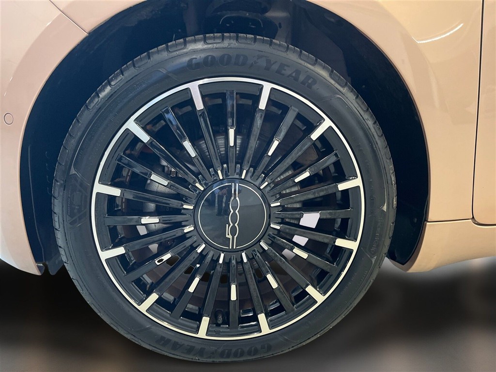 Fiat 500e La Prima By Bocelli billede 15